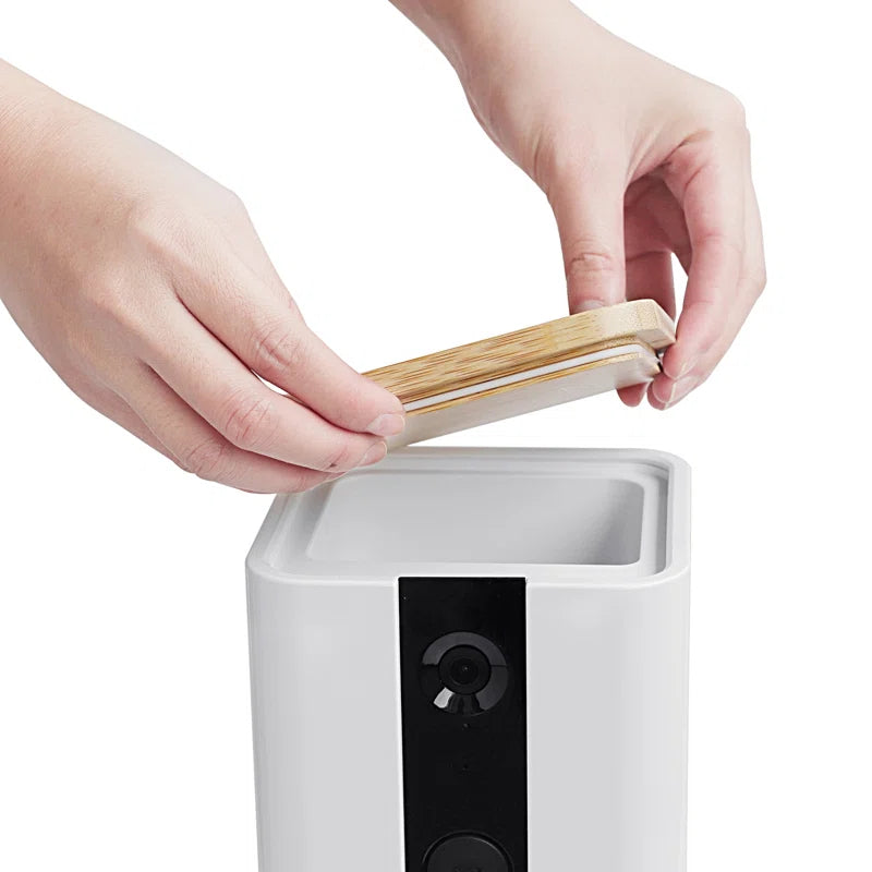 Smart Cam Treat Dispenser Automatic Feeder